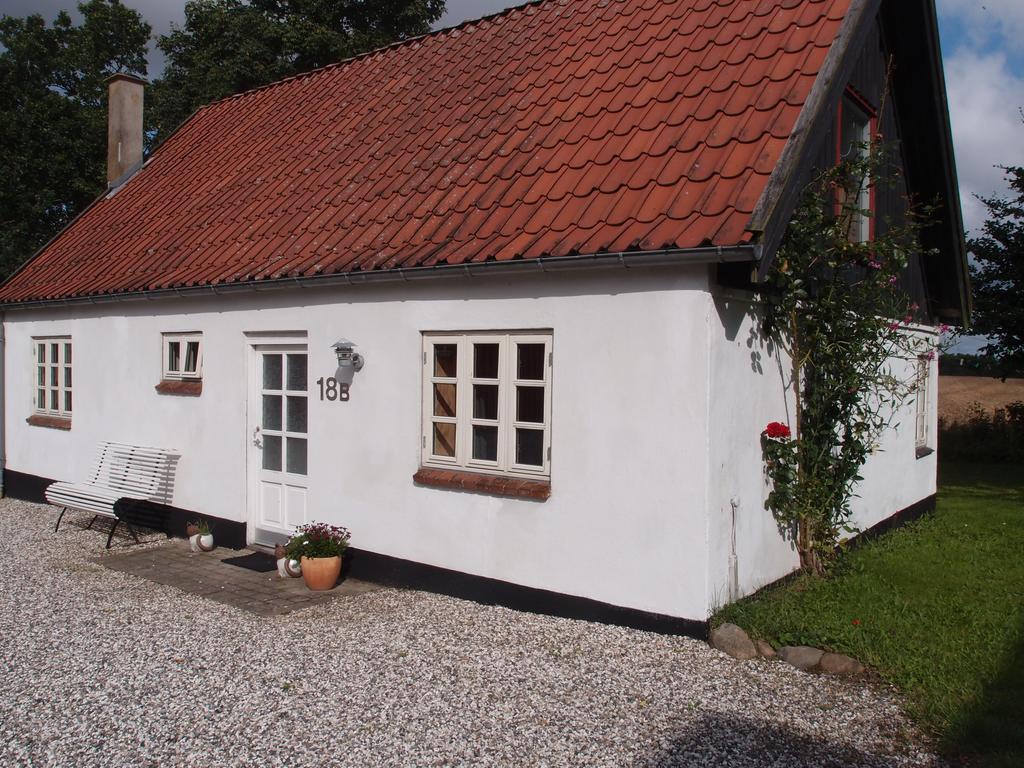 Bjaeldskovgaard Holiday House Funder Kirkeby Exterior photo